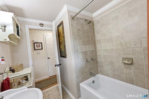 93 Steele Road Enfield CT 06082