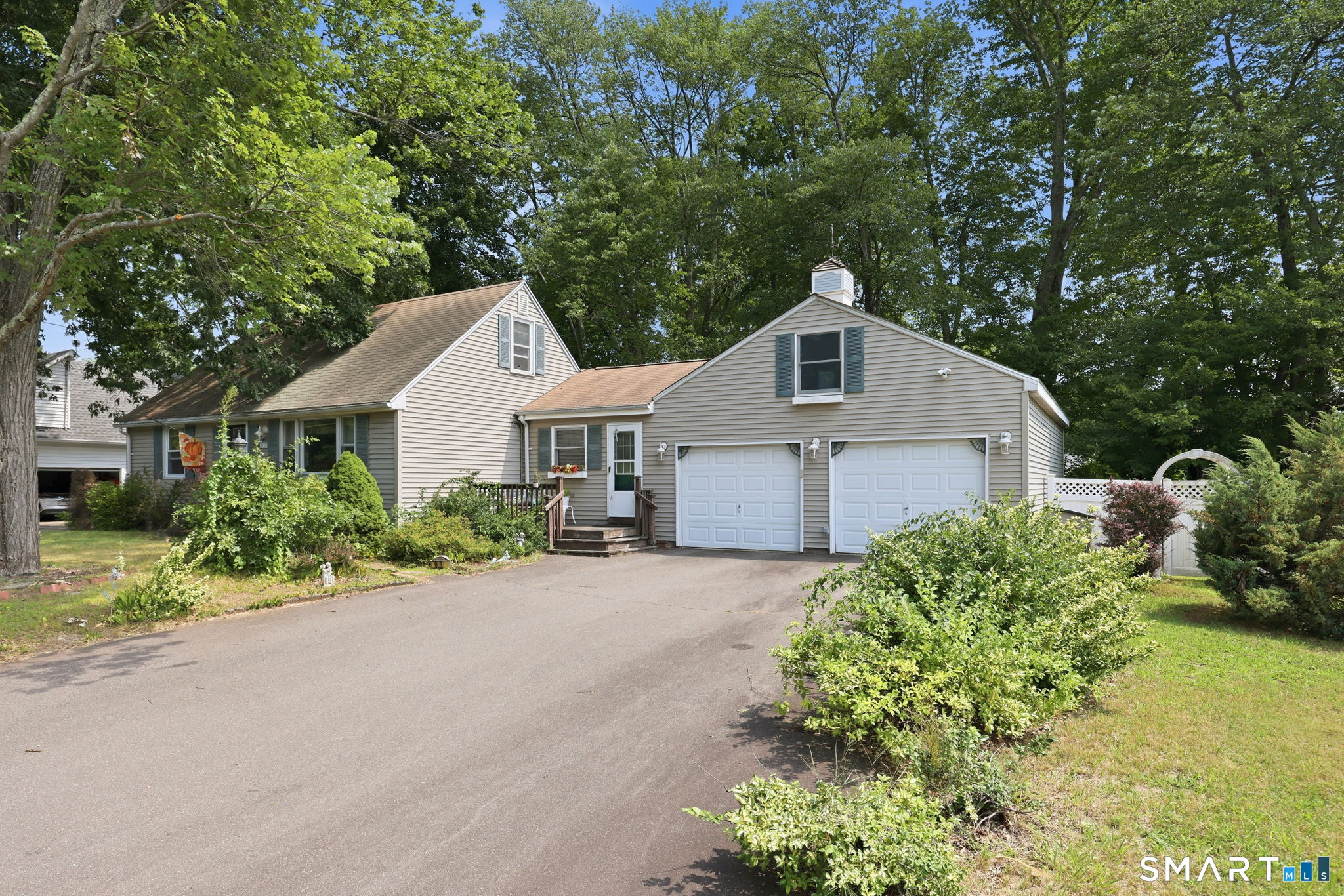 93 Steele Road Enfield CT 06082