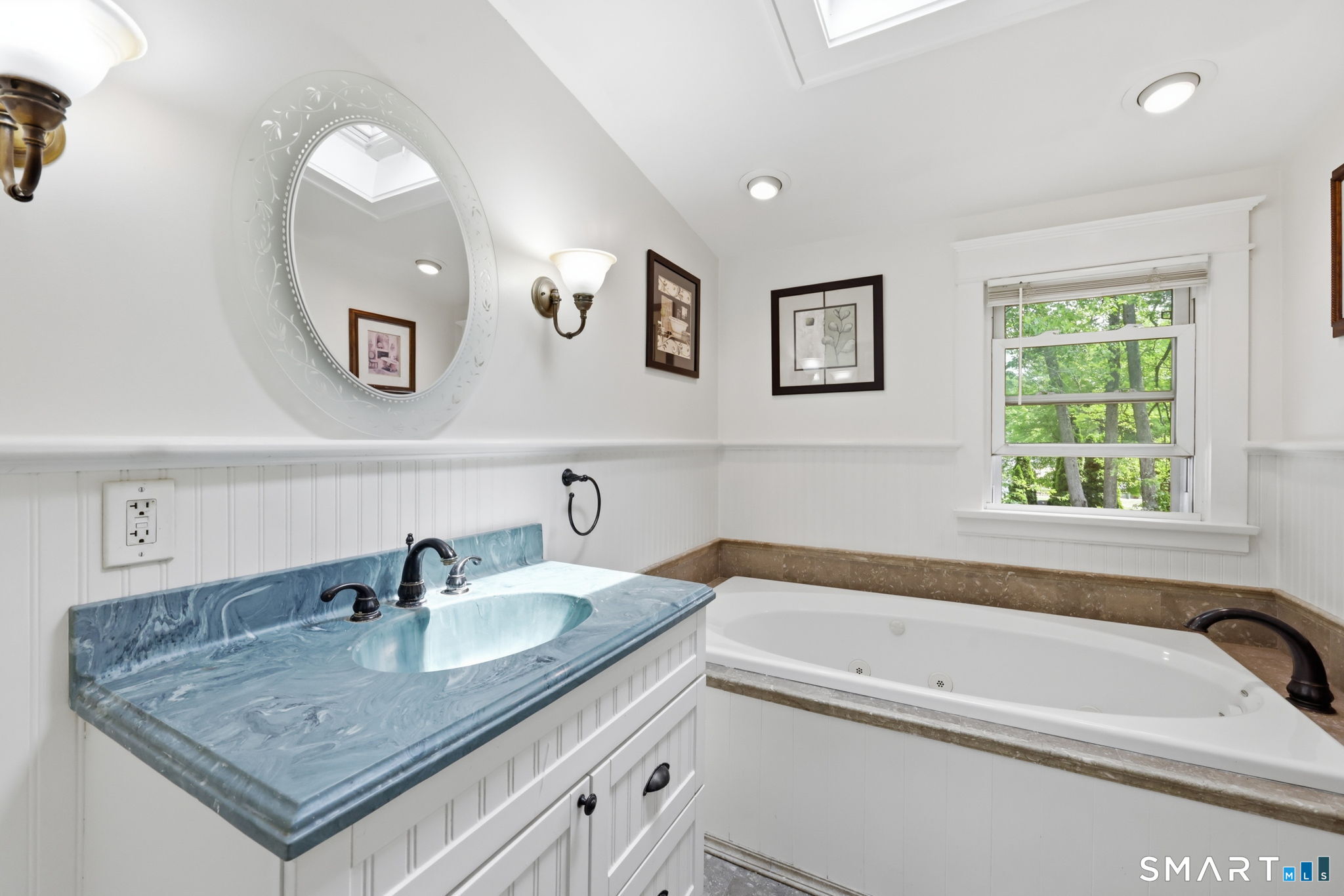 93 Steele Road Enfield CT 06082