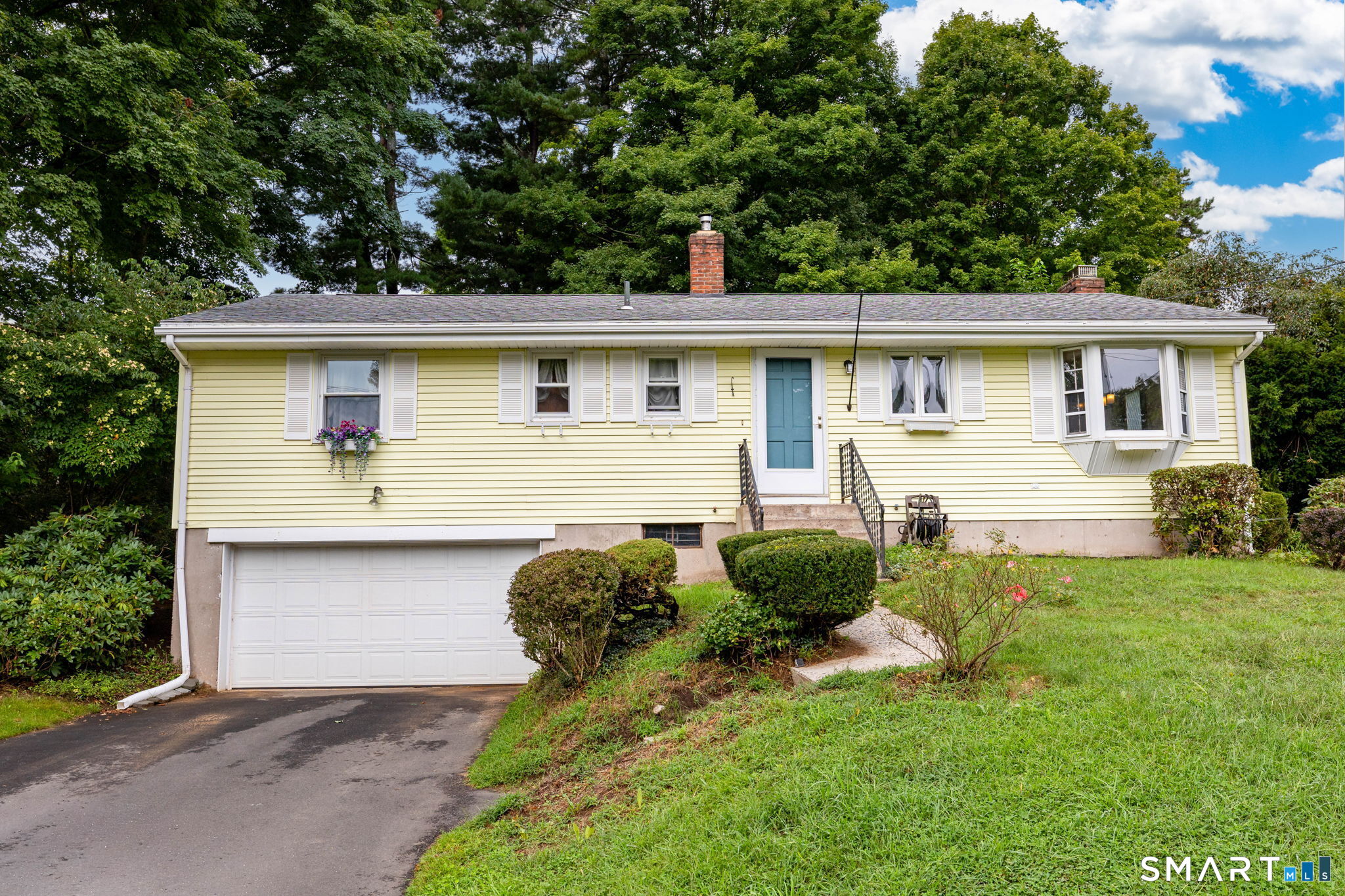 1419 Poquonock Avenue Windsor CT 06095