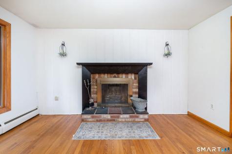1419 Poquonock Avenue Windsor CT 06095