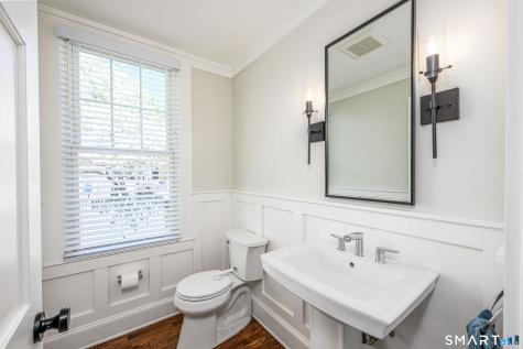 643 Maple Avenue Cheshire CT 06410
