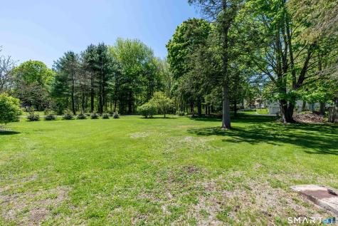 643 Maple Avenue Cheshire CT 06410