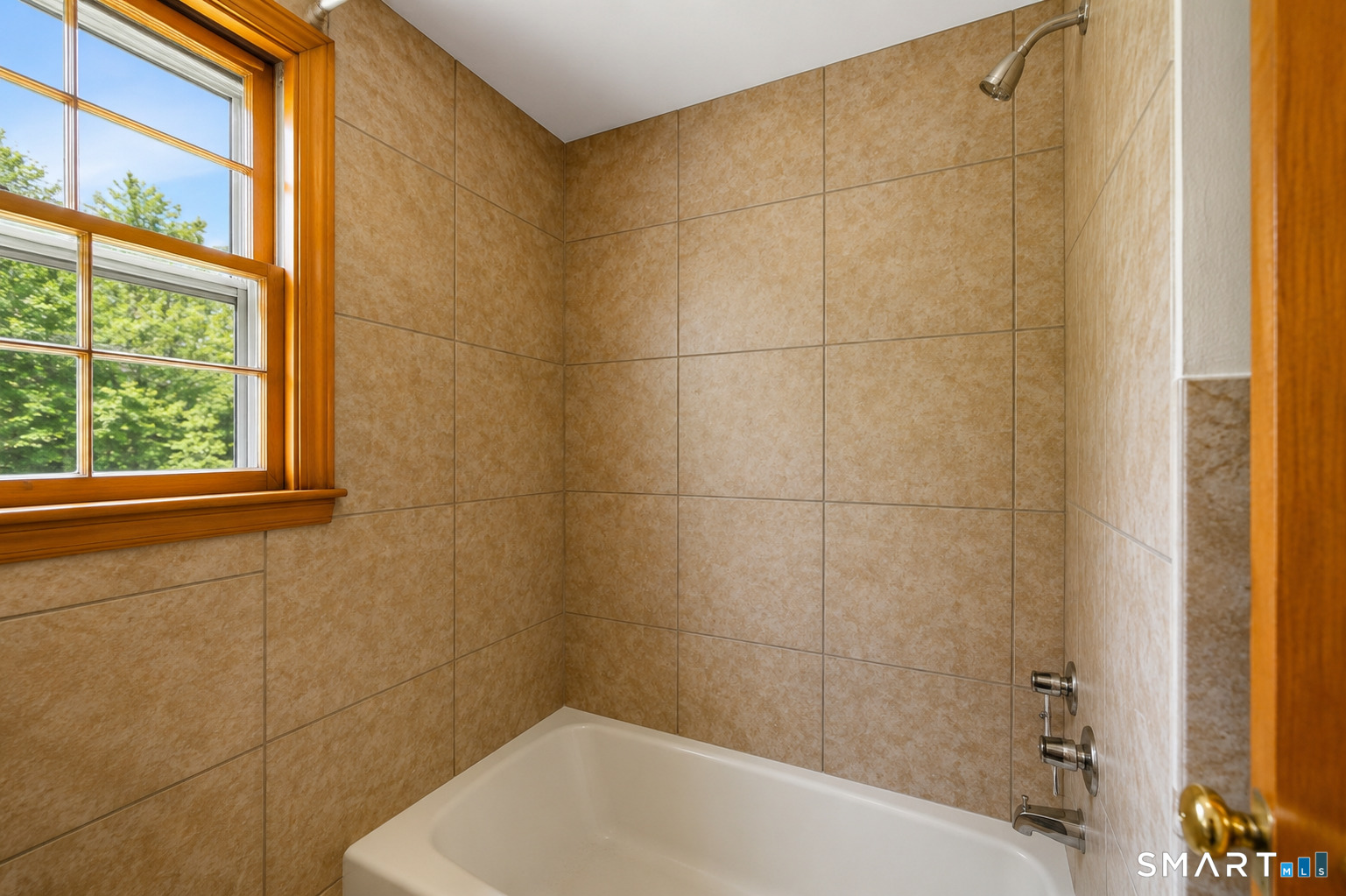 39 Maple Avenue Bloomfield CT 06002
