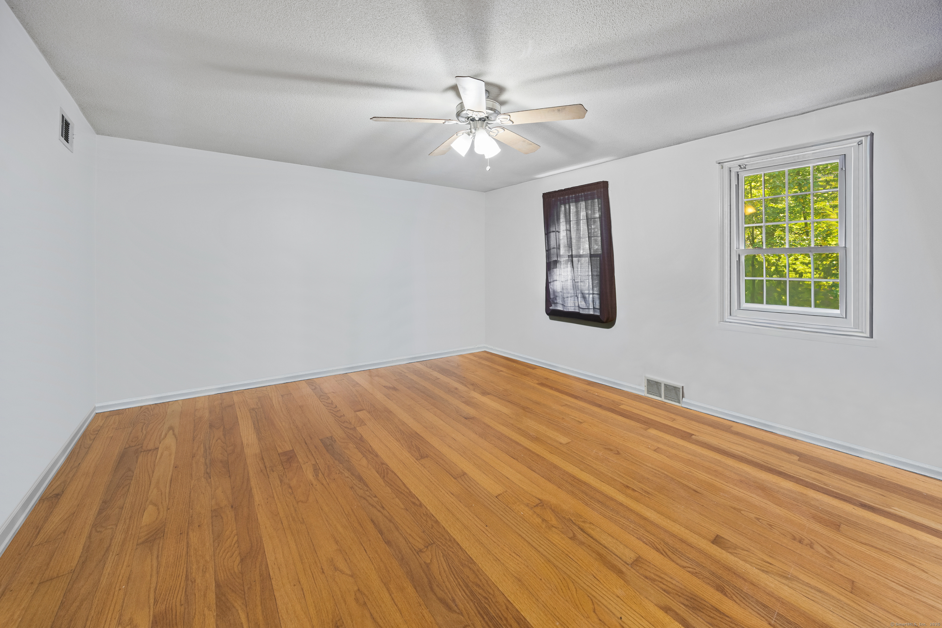 23 Hampden Road Somers CT 06071