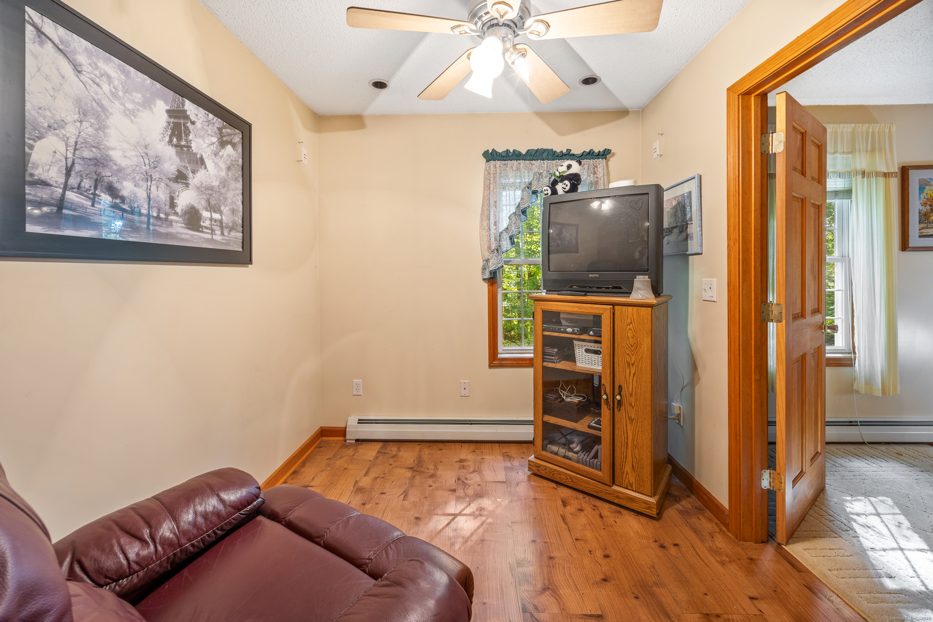23 Hampden Road Somers CT 06071