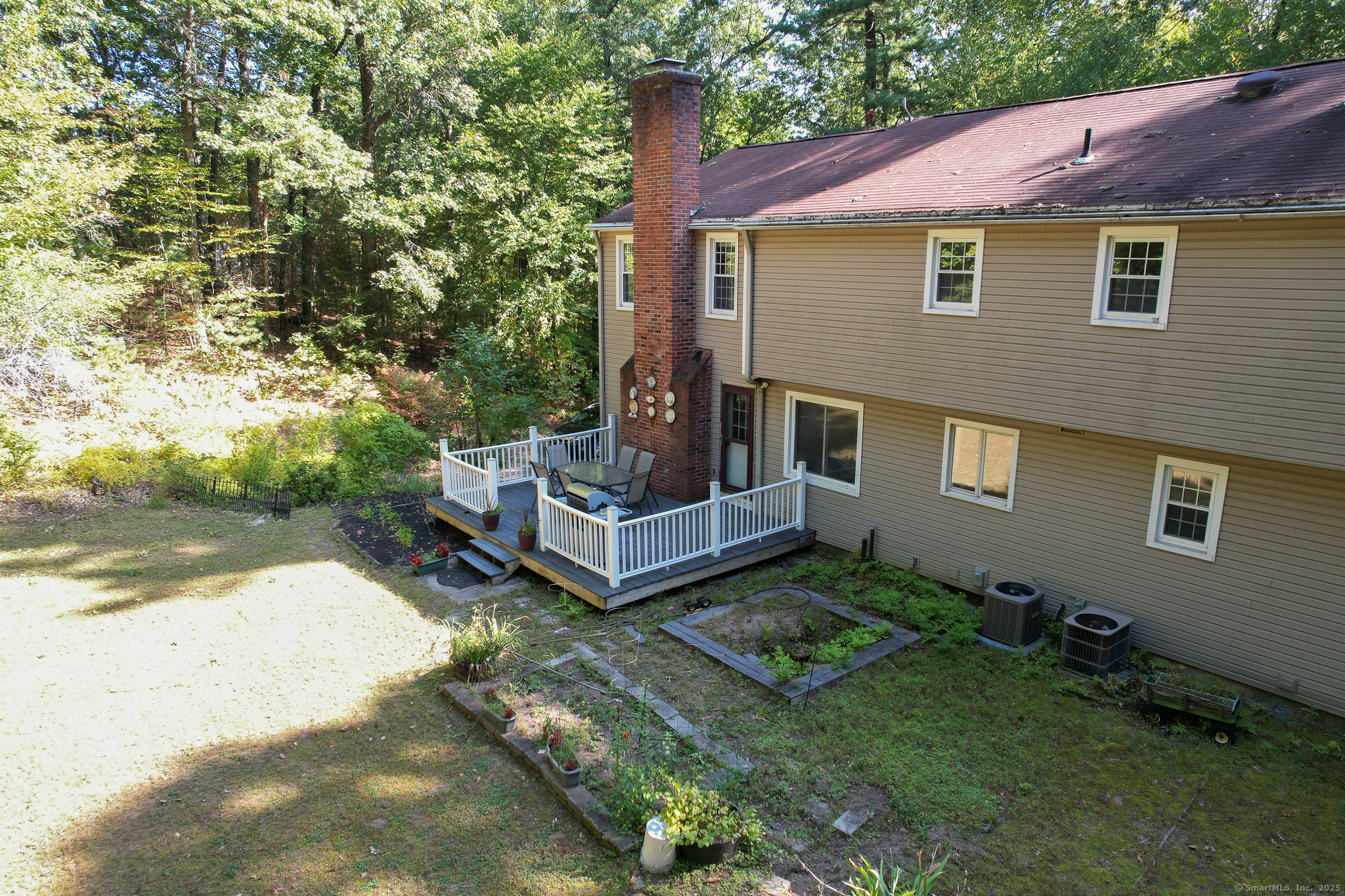 23 Hampden Road Somers CT 06071