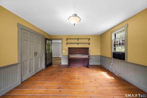 6 Huntington Drive Somers CT 06071