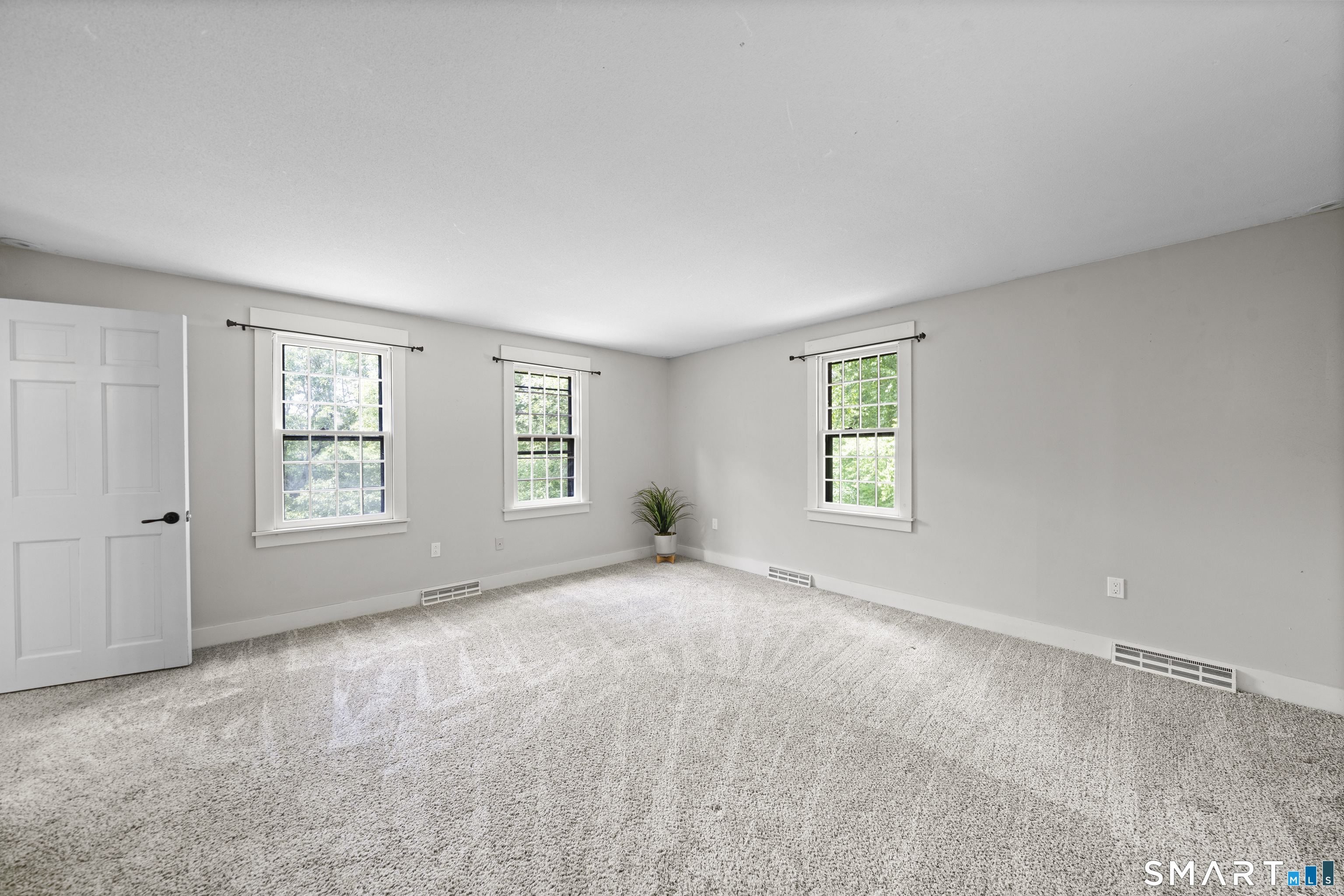 6 Huntington Drive Somers CT 06071