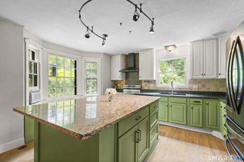 6 Huntington Drive Somers CT 06071