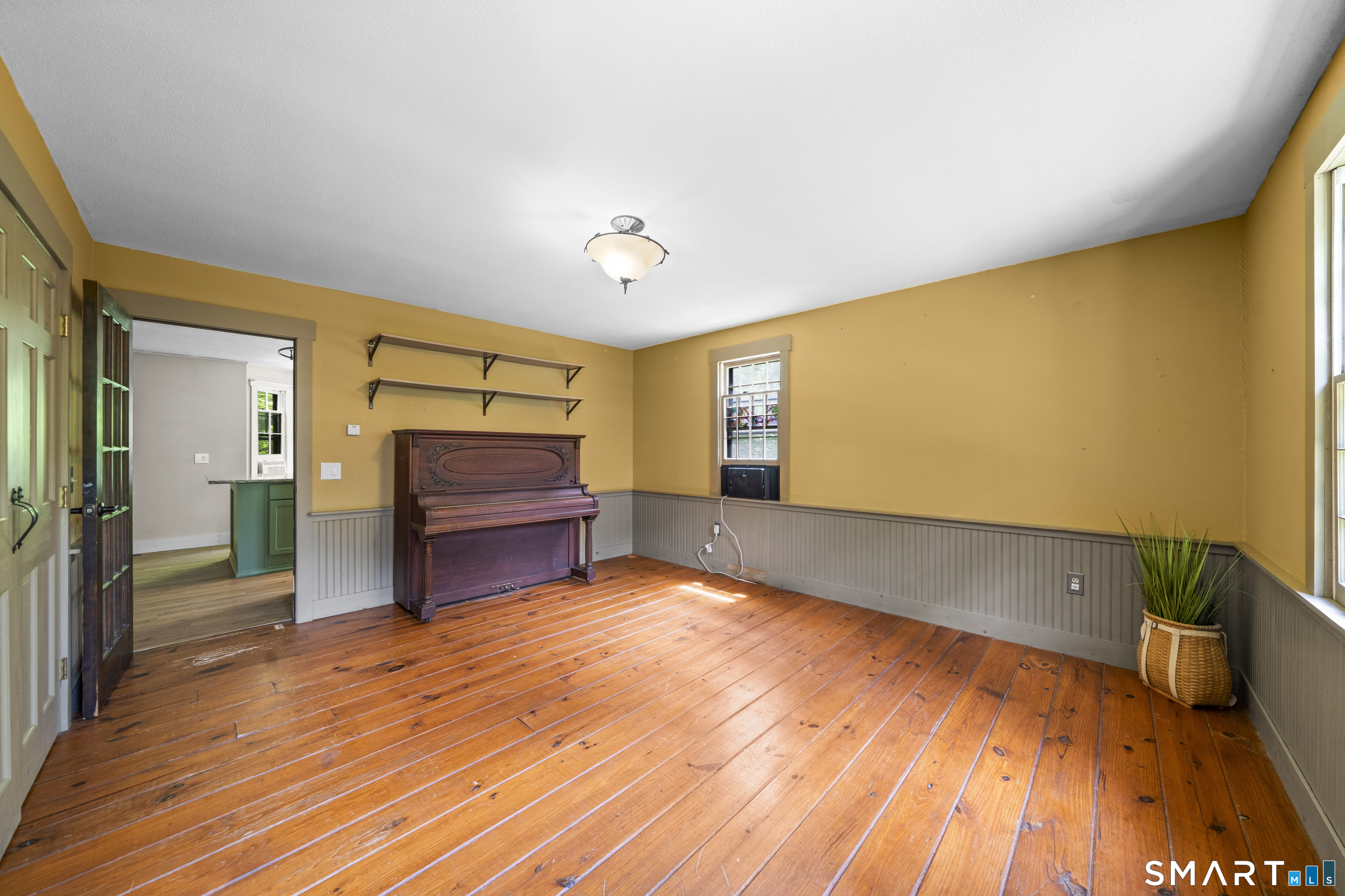 6 Huntington Drive Somers CT 06071