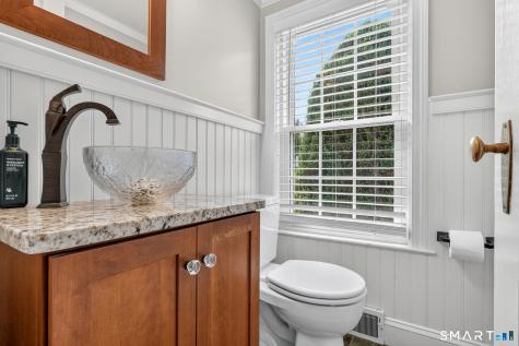48 Wells Farm Drive Wethersfield CT 06109