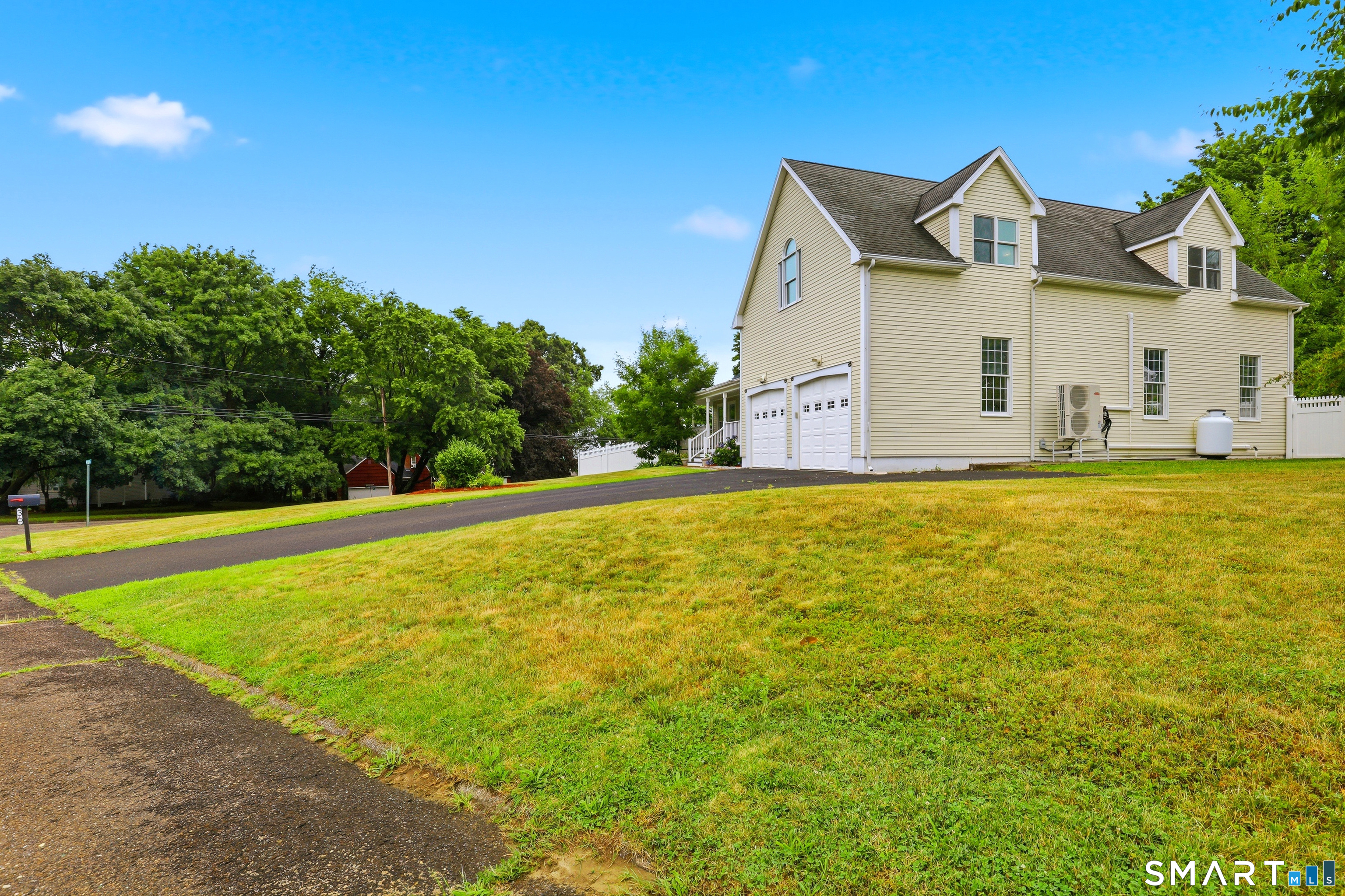 36 Ruth Street Trumbull CT 06611