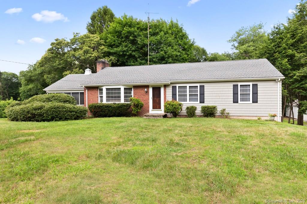18 Ranch Road Woodbridge CT 06525