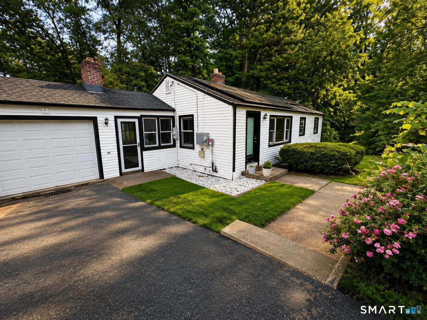 29 Barry Lane Simsbury CT 06070