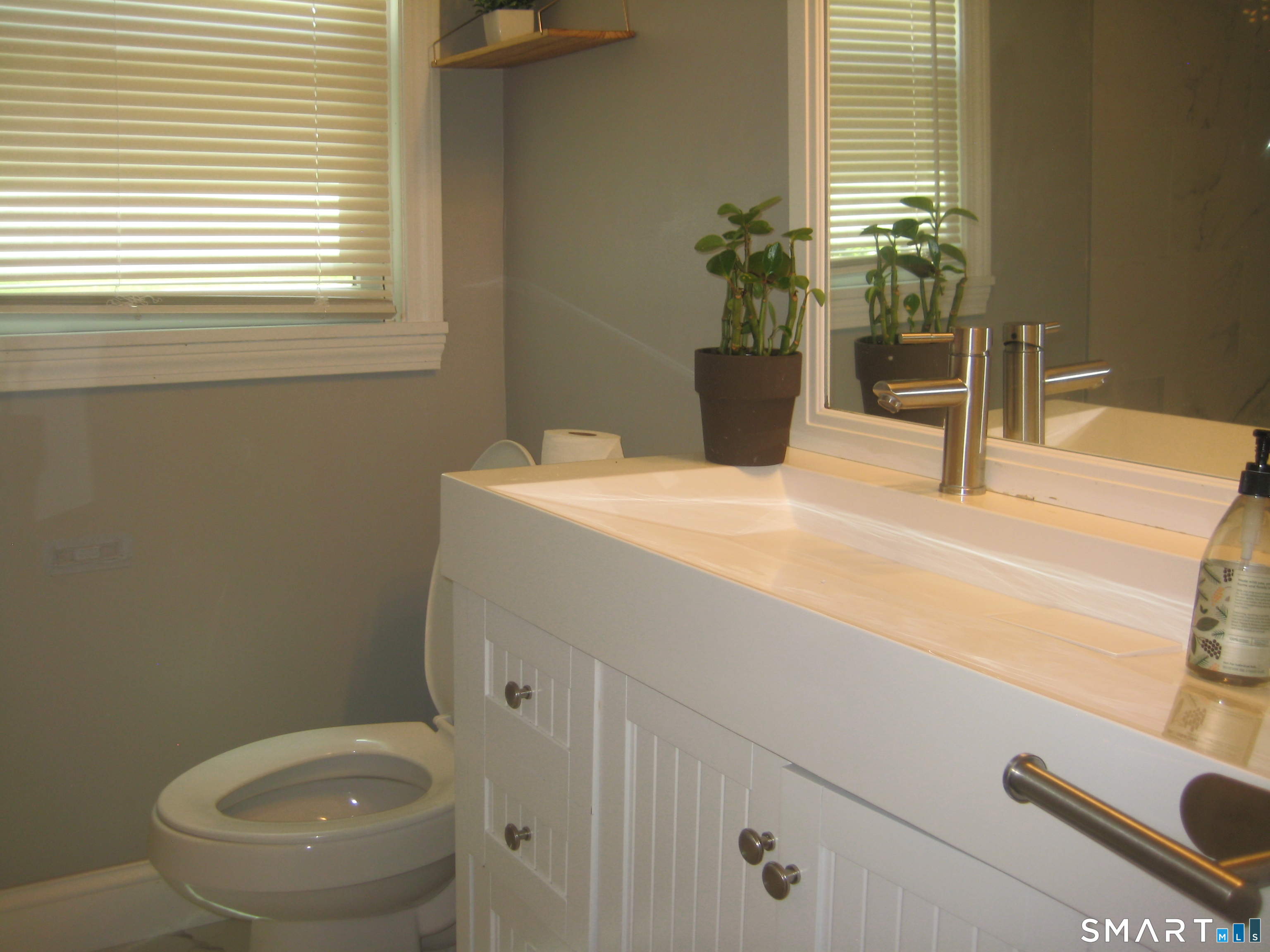 29 Barry Lane Simsbury CT 06070