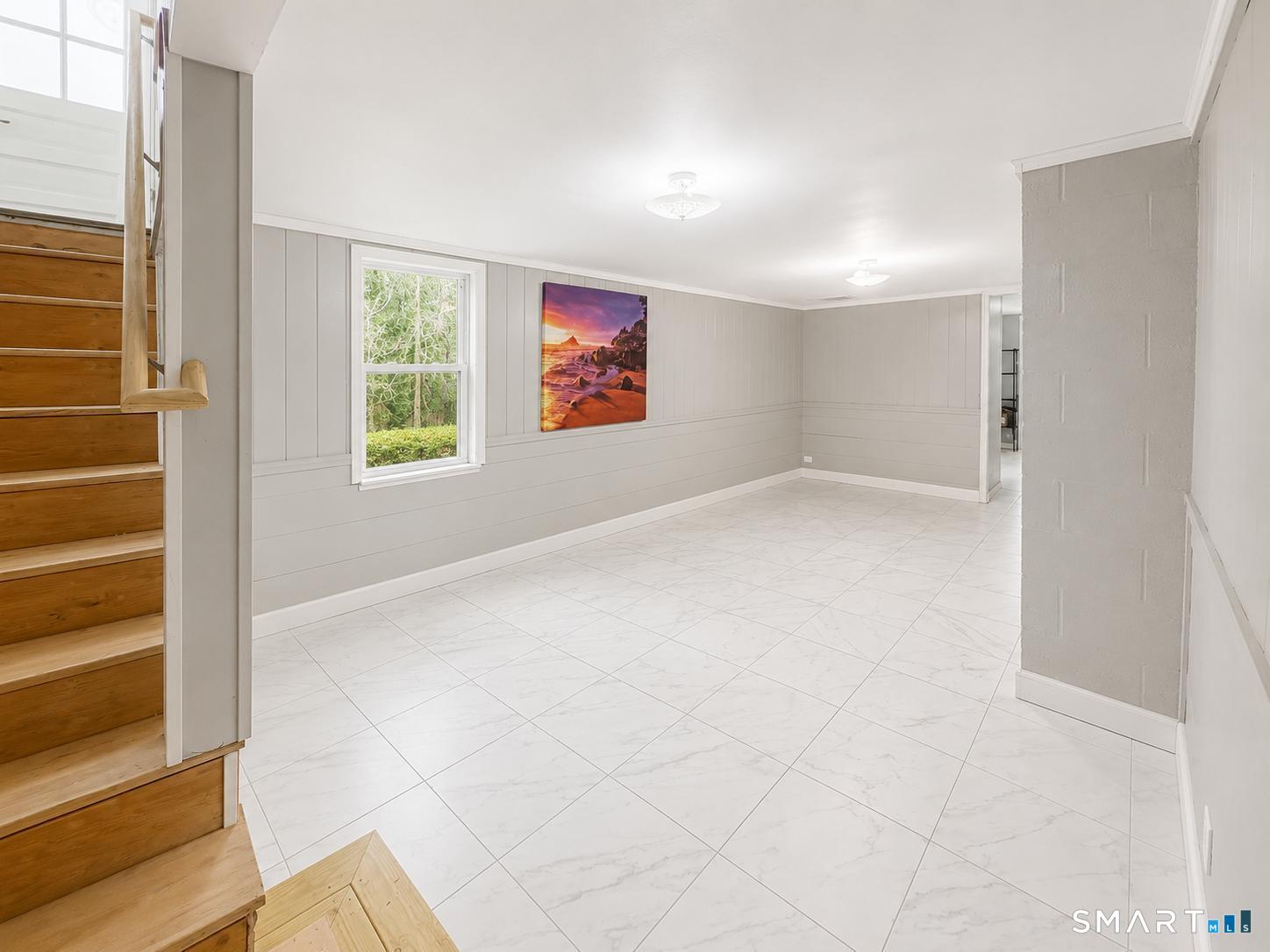 29 Barry Lane Simsbury CT 06070