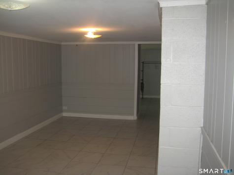29 Barry Lane Simsbury CT 06070