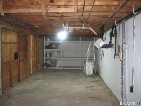 29 Barry Lane Simsbury CT 06070