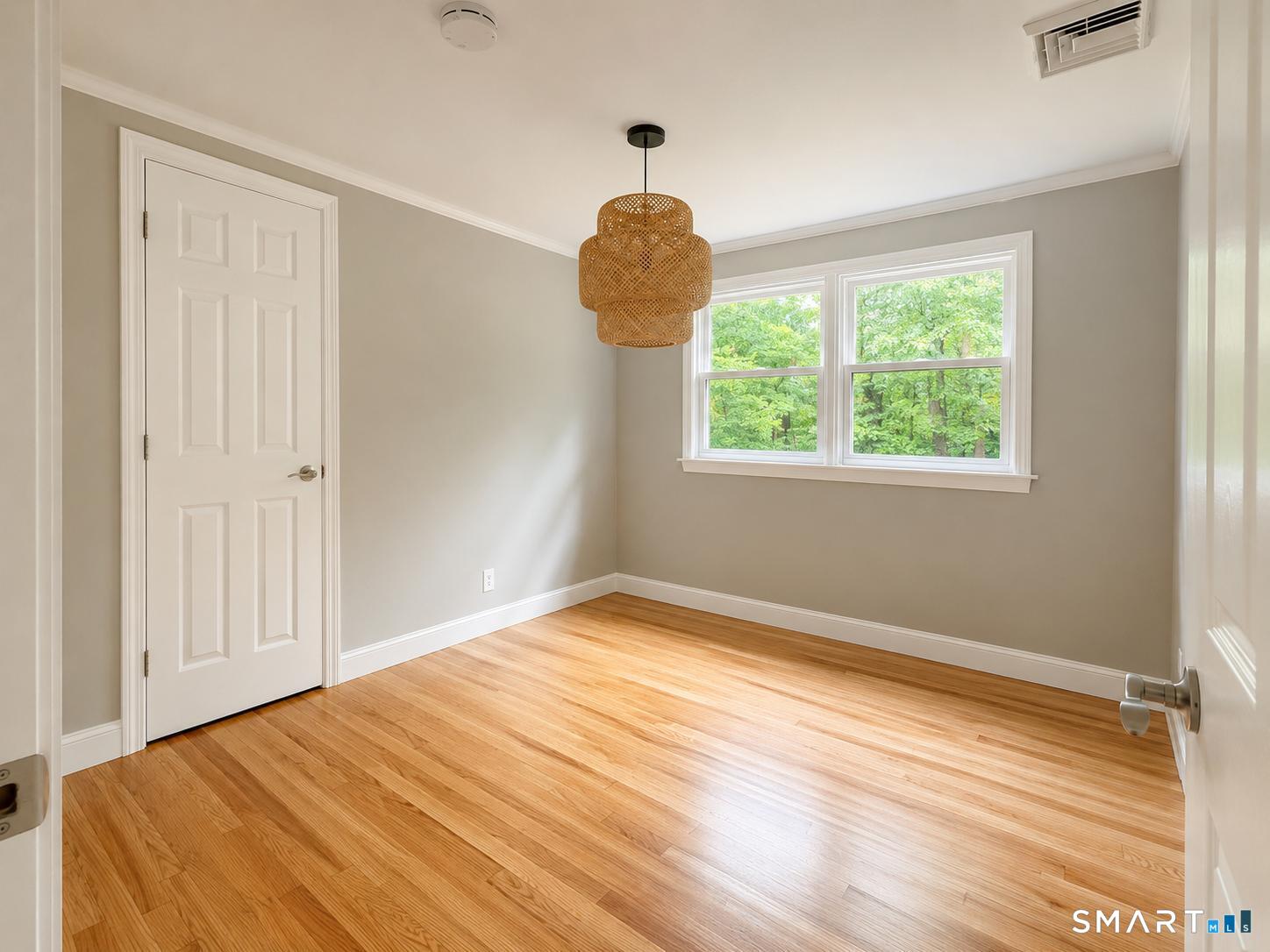 29 Barry Lane Simsbury CT 06070