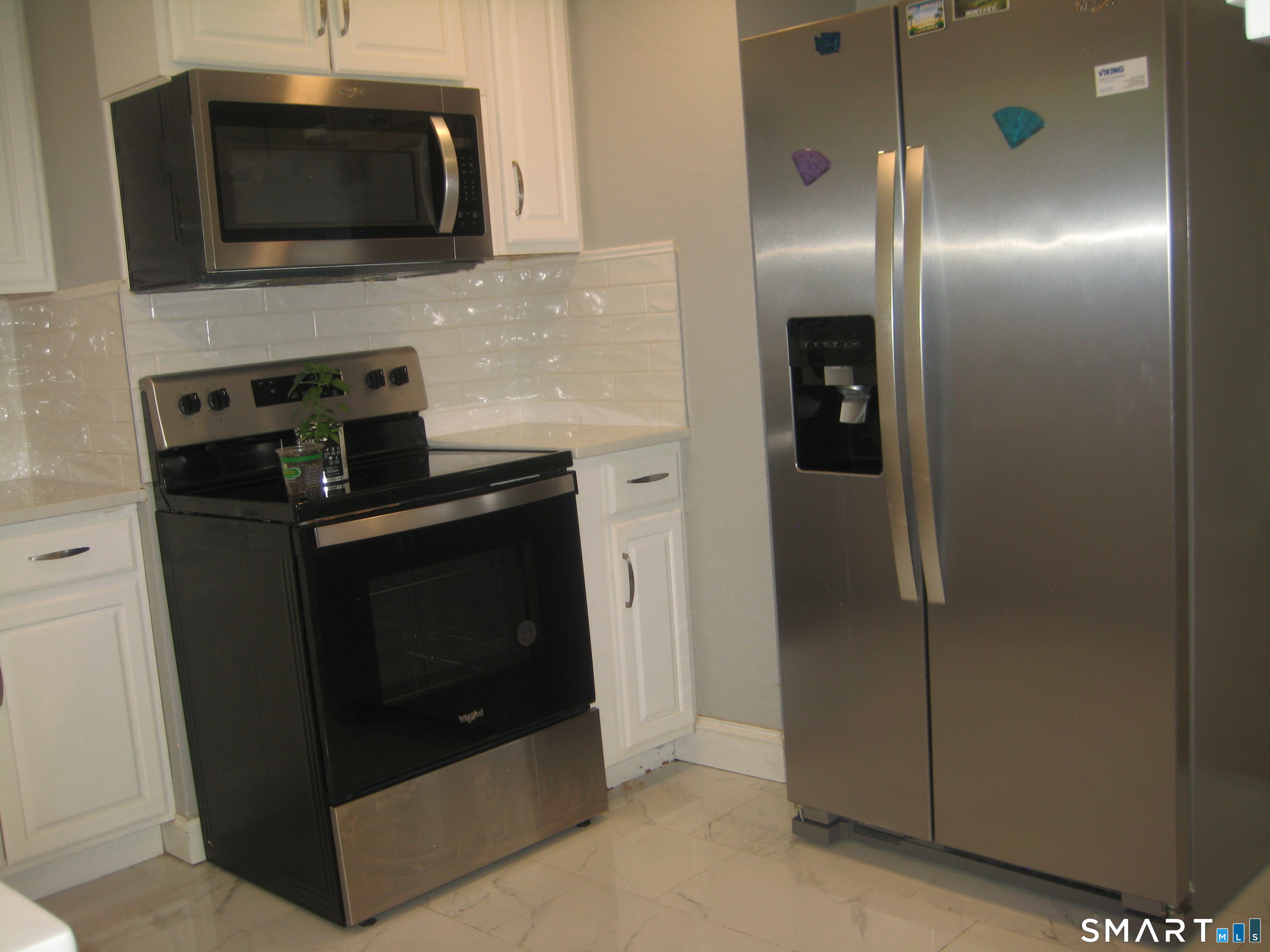 29 Barry Lane Simsbury CT 06070