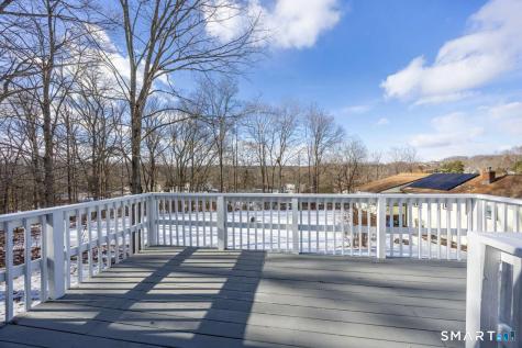 5 Briarwood Lane Branford CT 06405