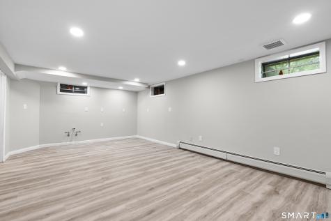 38 Wigwam Drive Shelton CT 06484
