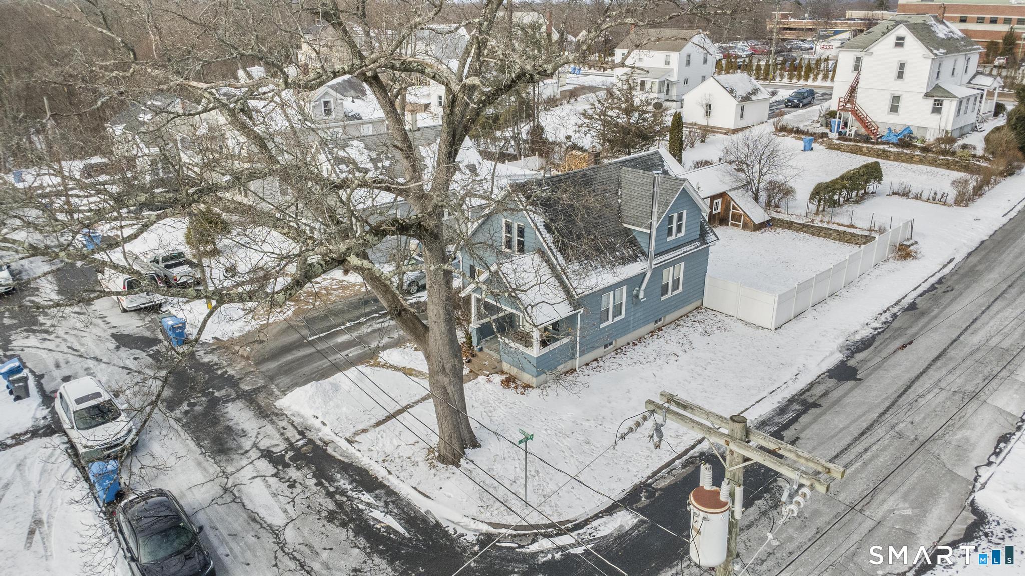 3 Anderson Street Manchester CT 06040