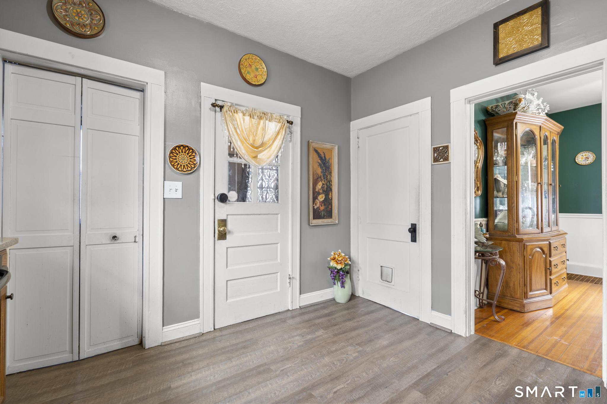 3 Anderson Street Manchester CT 06040