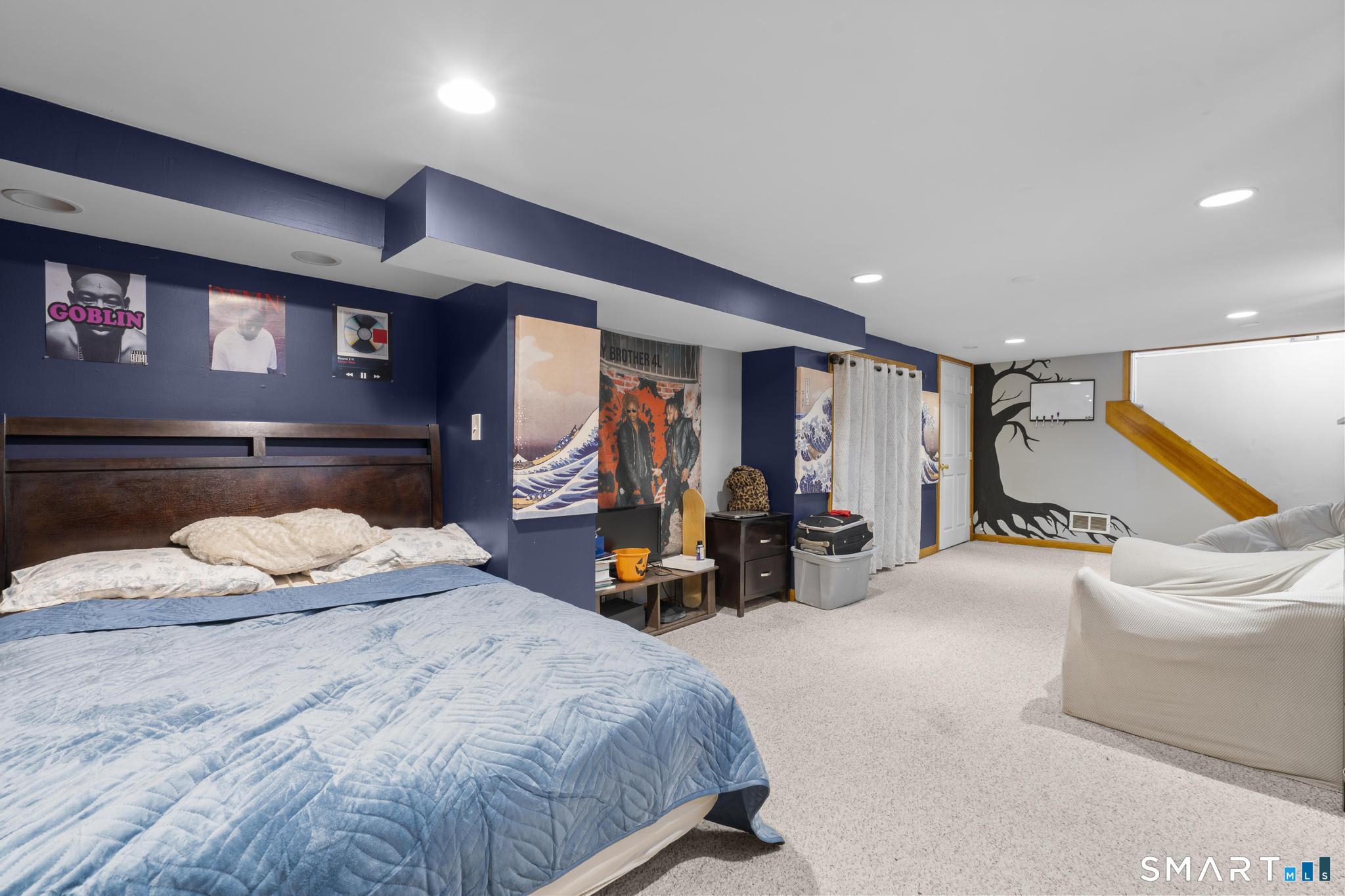 3 Anderson Street Manchester CT 06040