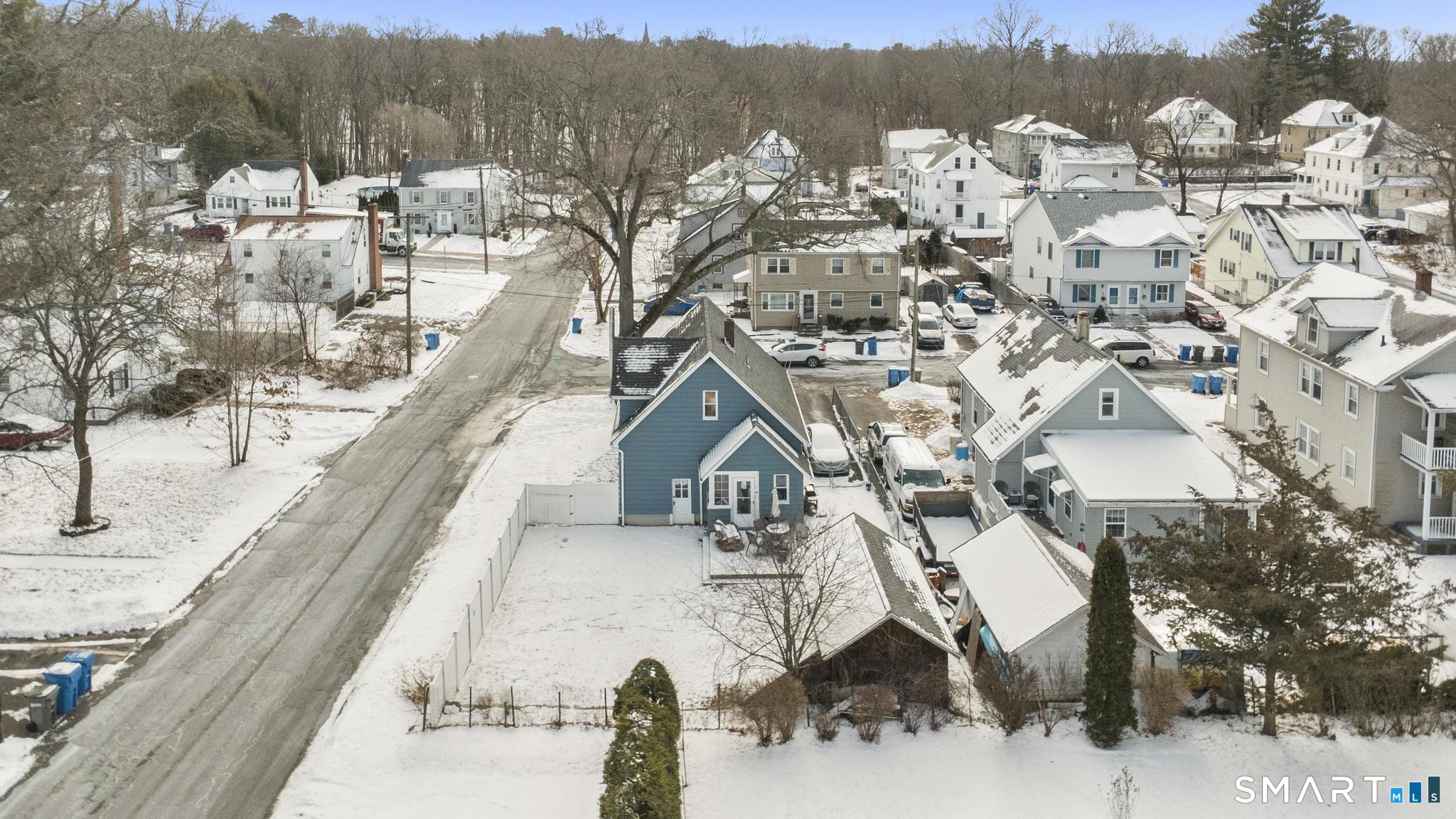 3 Anderson Street Manchester CT 06040