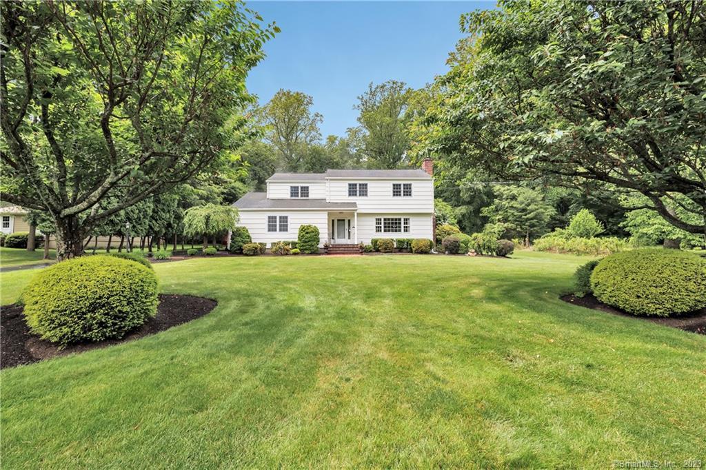 1029 Galloping Hill Road Fairfield CT 06824