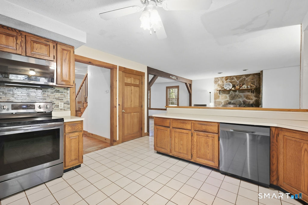 60 West Street Andover CT 06232