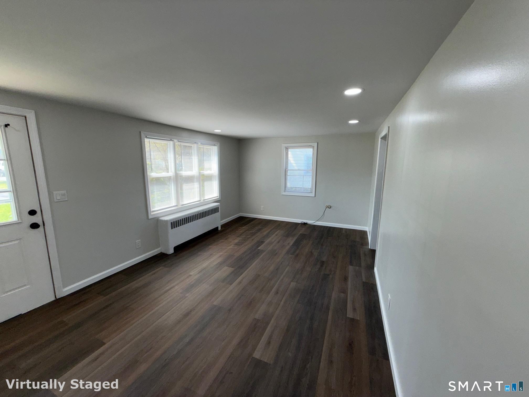 38 Middle Drive East Hartford CT 06118