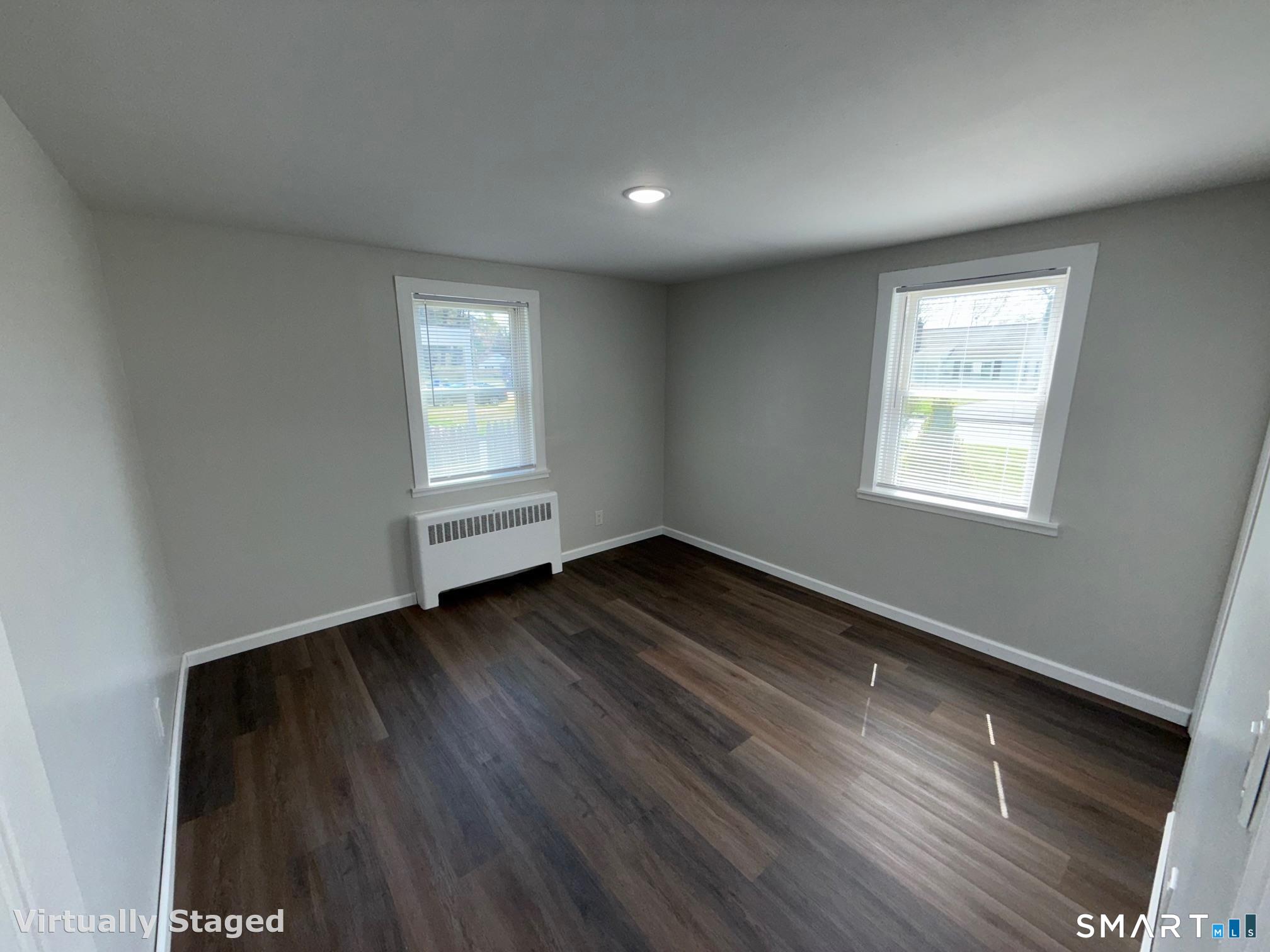 38 Middle Drive East Hartford CT 06118