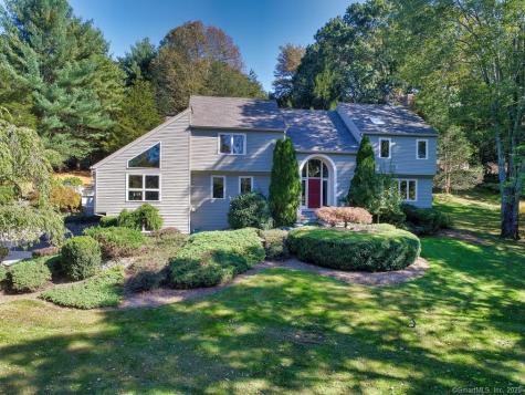 16 11 O Clock Road Weston CT 06883
