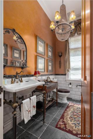 7 Equestrian Ridge Road Newtown CT 06470