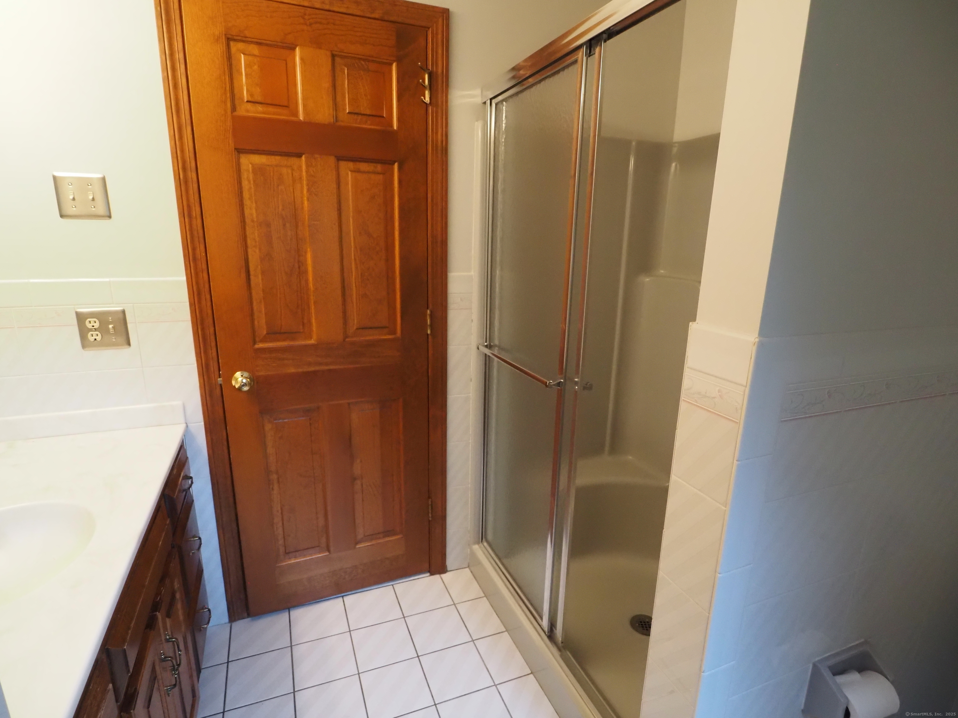 18 Holyoke Drive Manchester CT 06040