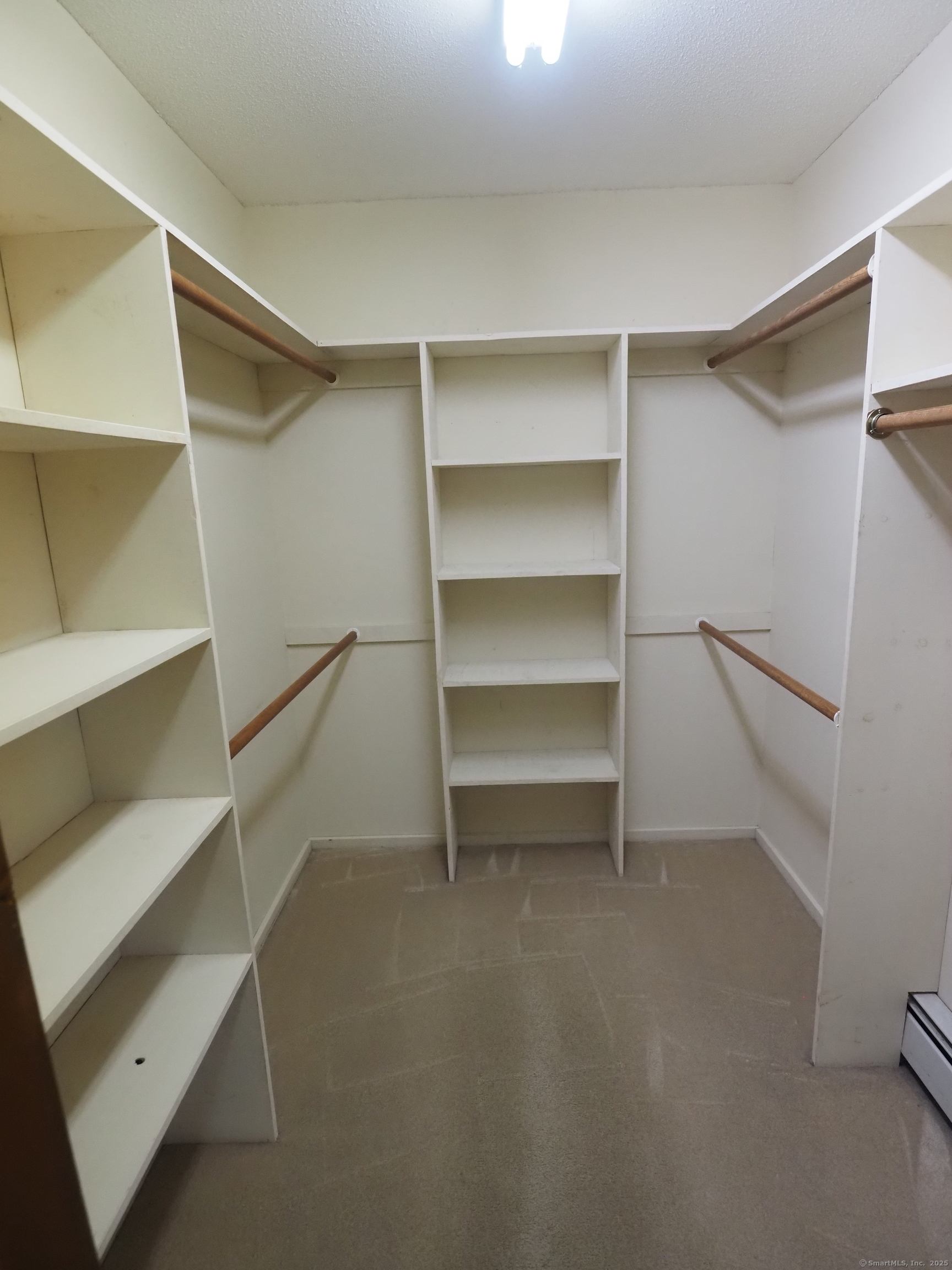 18 Holyoke Drive Manchester CT 06040