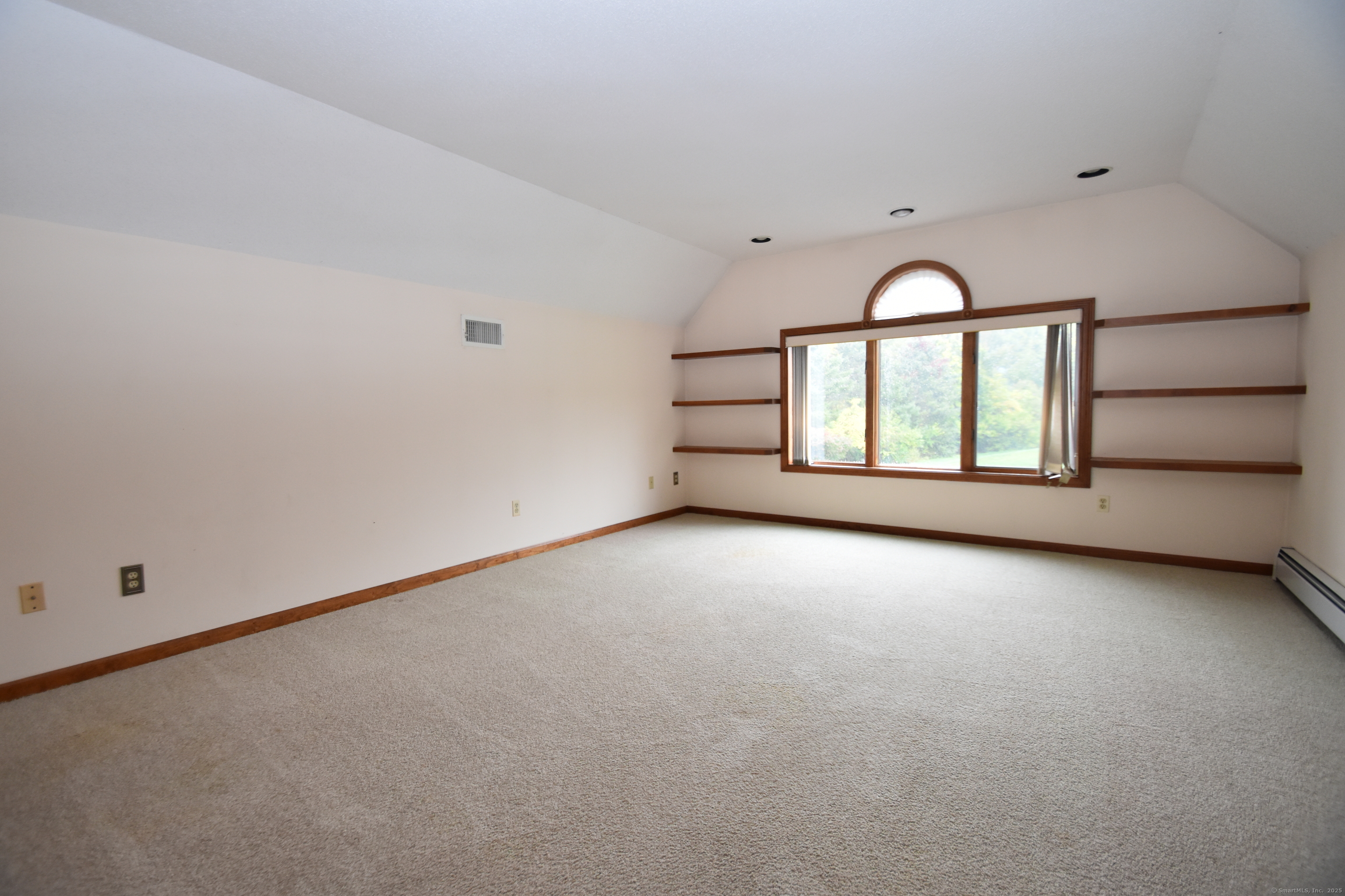 18 Holyoke Drive Manchester CT 06040