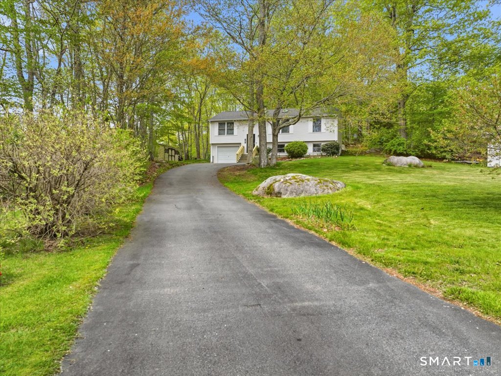 161 Deerfield Ridge Drive Groton CT 06355