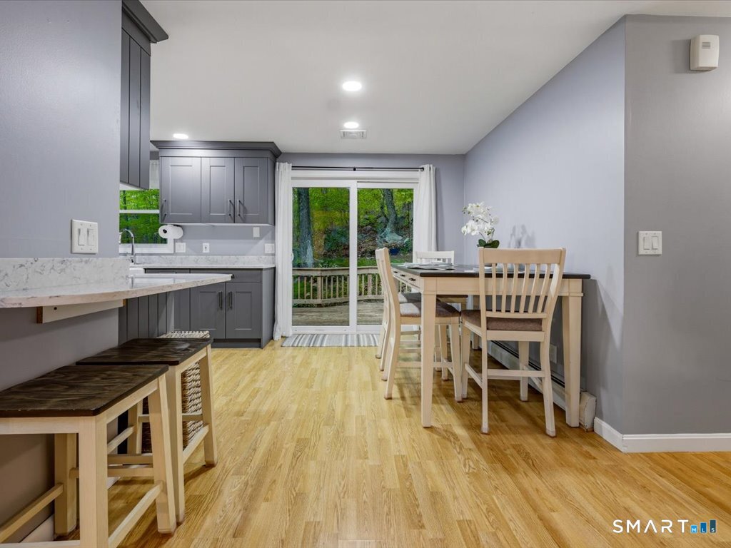 161 Deerfield Ridge Drive Groton CT 06355