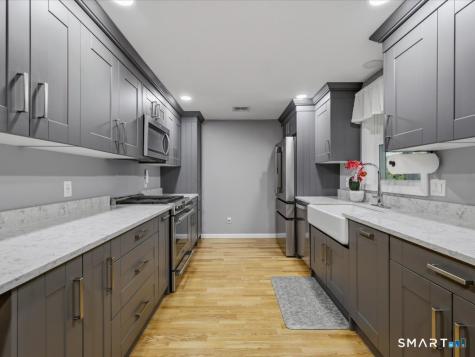 161 Deerfield Ridge Drive Groton CT 06355