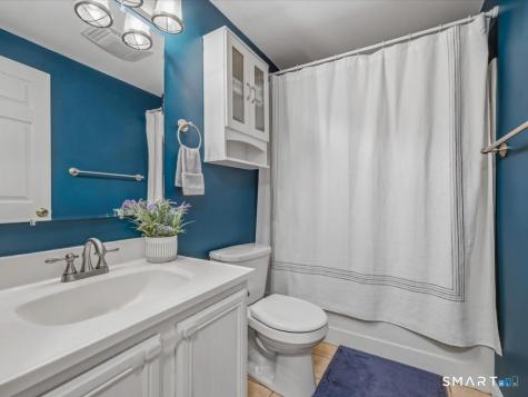 161 Deerfield Ridge Drive Groton CT 06355