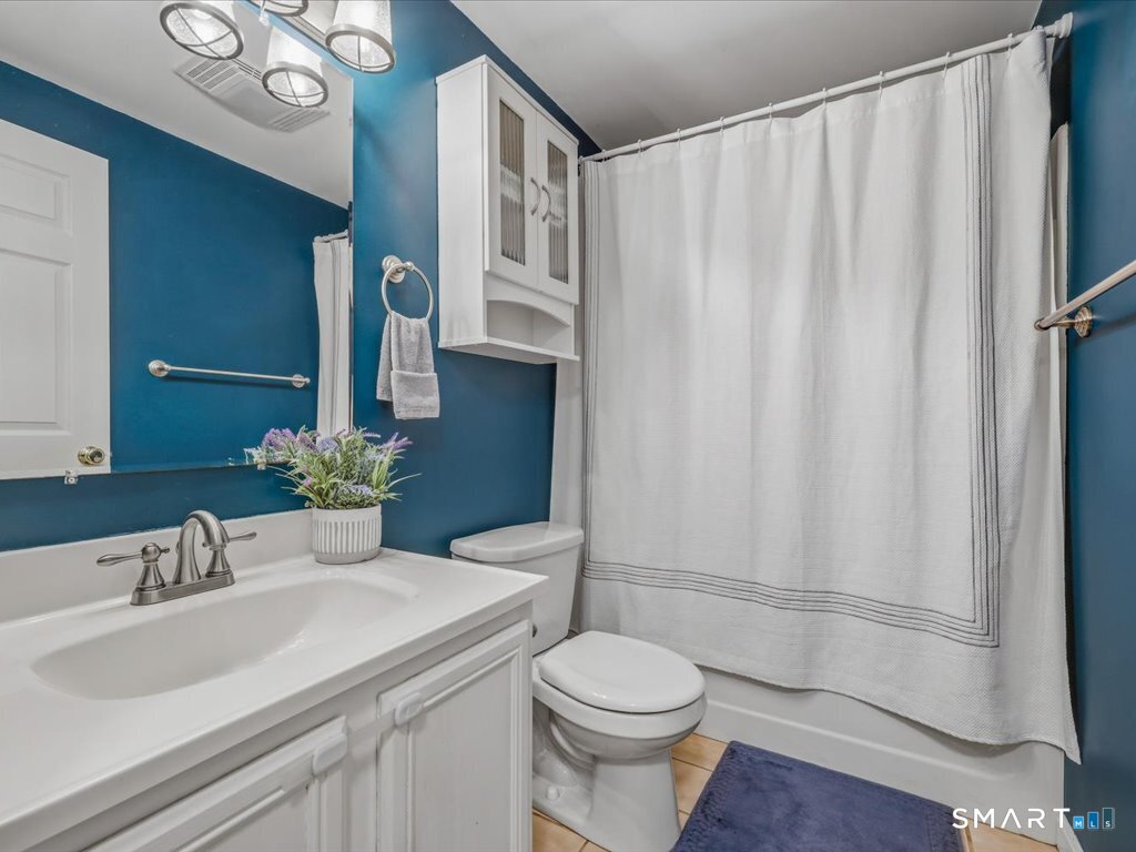 161 Deerfield Ridge Drive Groton CT 06355