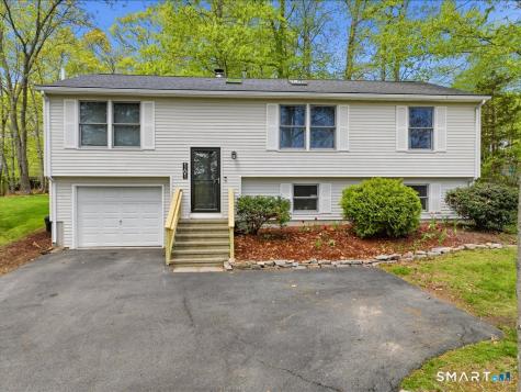 161 Deerfield Ridge Drive Groton CT 06355