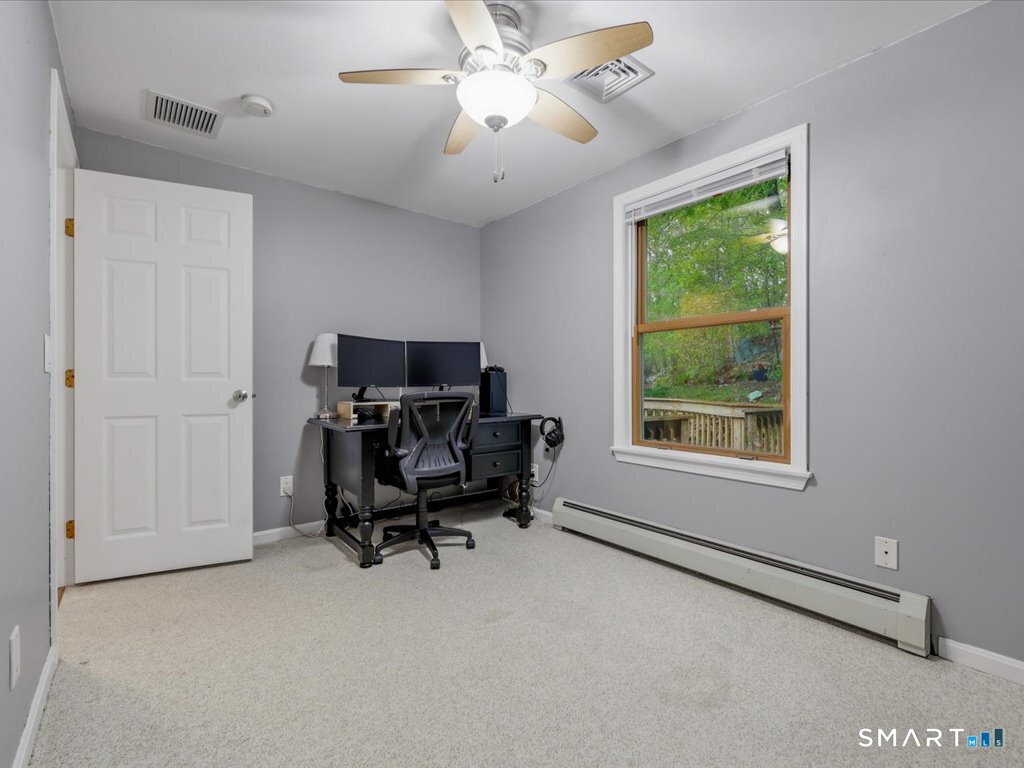 161 Deerfield Ridge Drive Groton CT 06355
