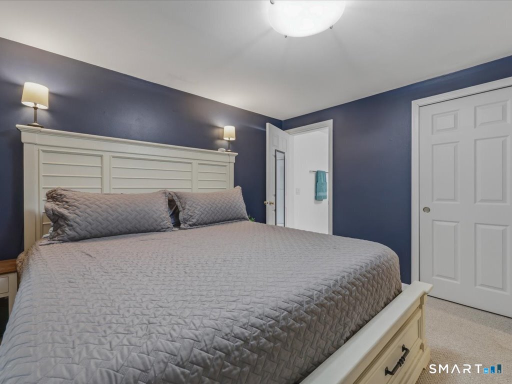 161 Deerfield Ridge Drive Groton CT 06355