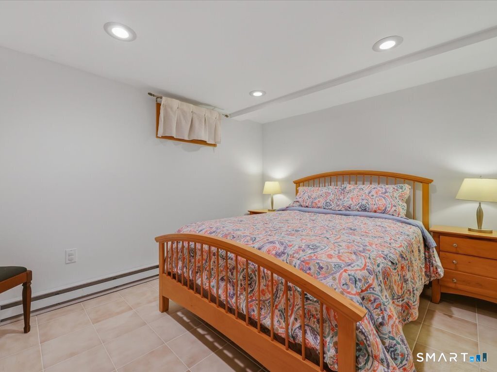 161 Deerfield Ridge Drive Groton CT 06355