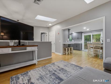 161 Deerfield Ridge Drive Groton CT 06355